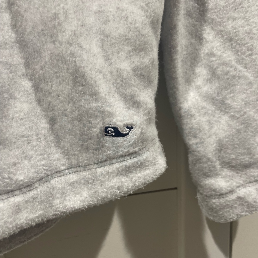 Vineyard Vines Gray and Mint Sweatshirt - Picture 2 of 4
